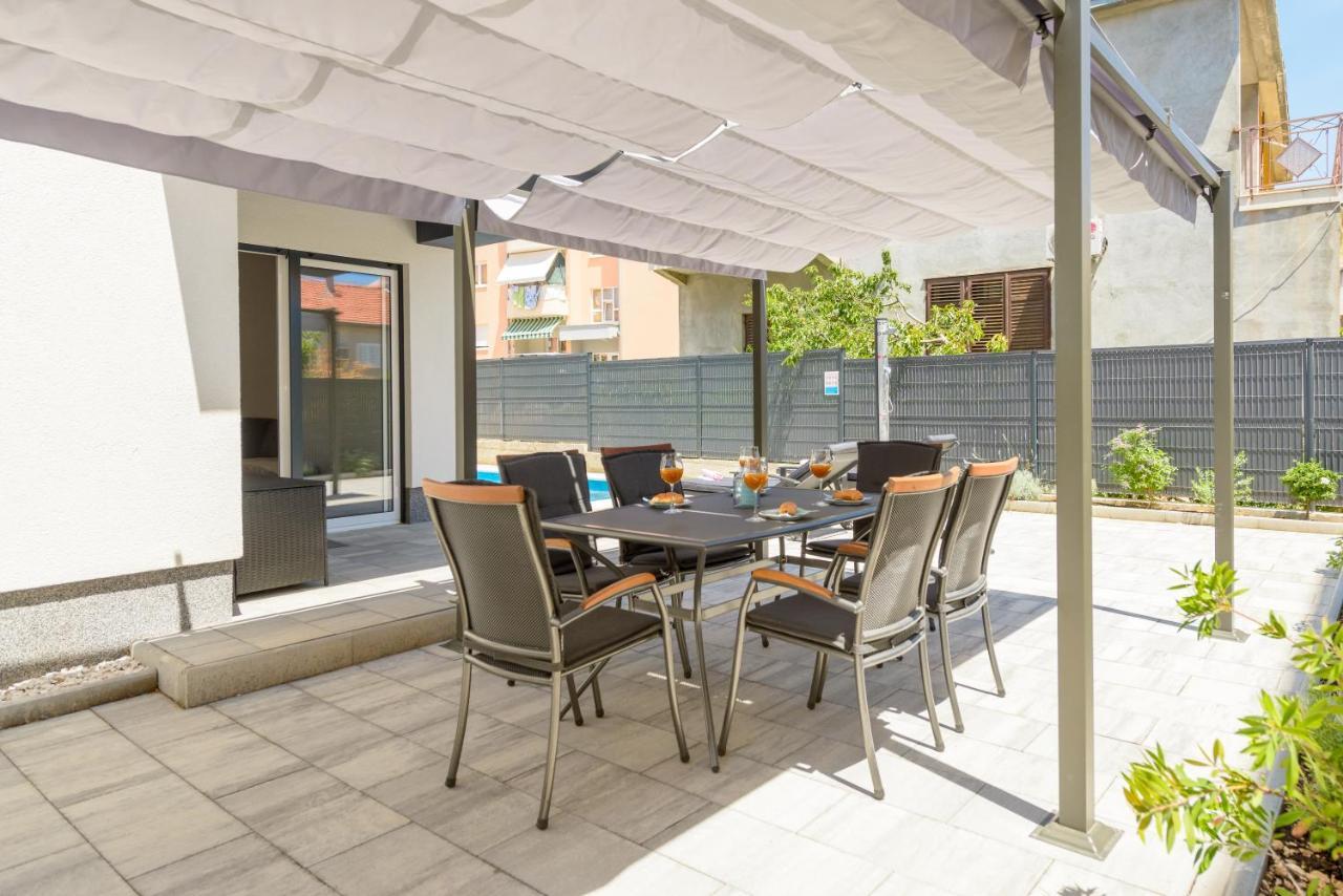 شقة New, Private Heated Swimming Pool, Free Parking, Trogir Centar المظهر الخارجي الصورة
