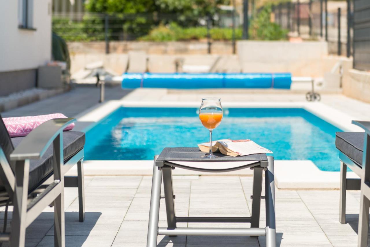 شقة New, Private Heated Swimming Pool, Free Parking, Trogir Centar المظهر الخارجي الصورة