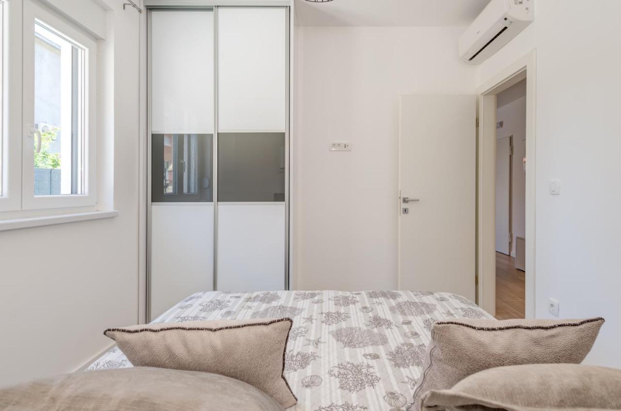 شقة New, Private Heated Swimming Pool, Free Parking, Trogir Centar المظهر الخارجي الصورة