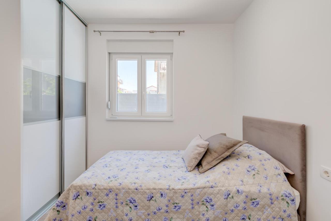 شقة New, Private Heated Swimming Pool, Free Parking, Trogir Centar المظهر الخارجي الصورة